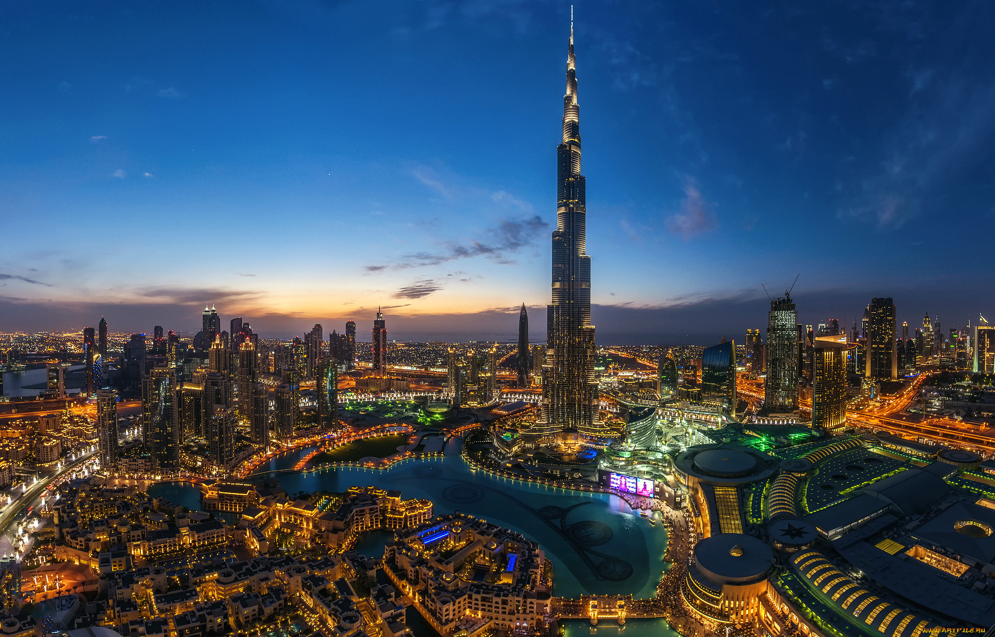 Бурдж халифа объединенные арабские. Бурдж-Халифа Дубай. Ночной Дубай Бурдж Халифа. Бурдж-Халифа Дубай 1080. Бурдж Халифа высота.